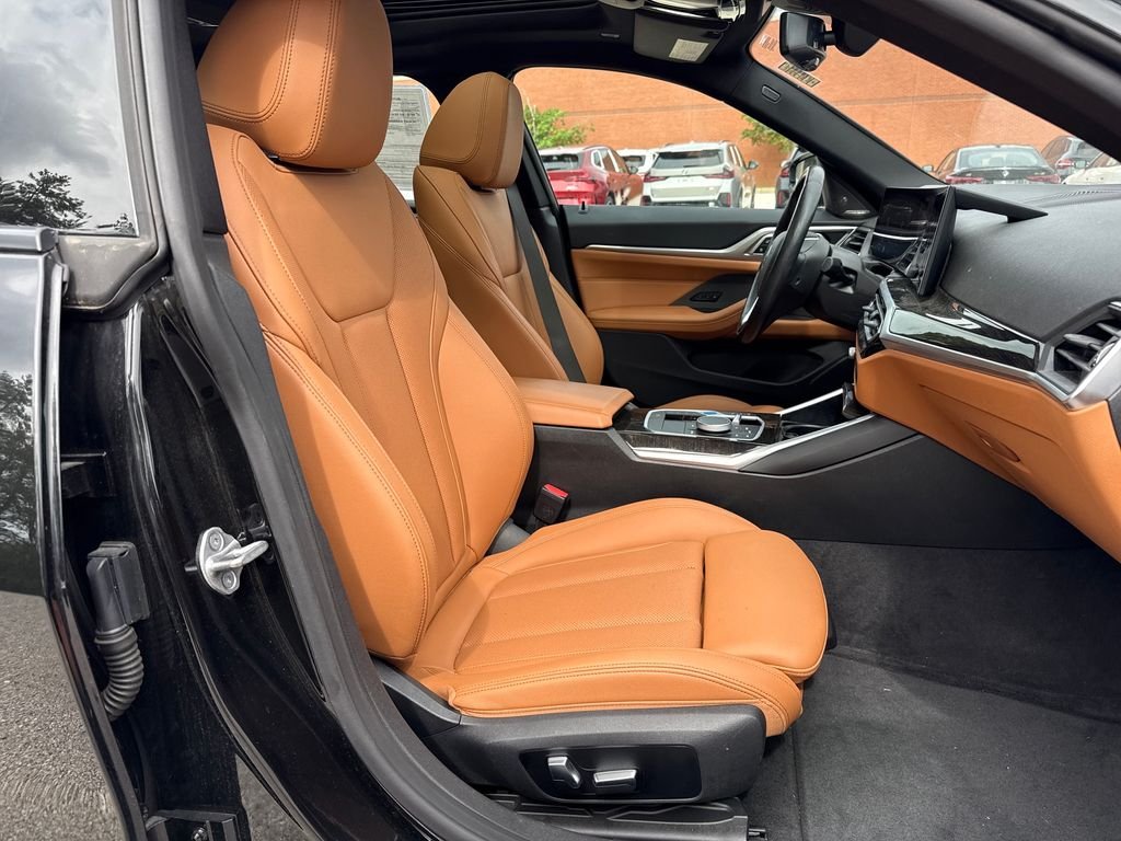 Used 2023 Black BMW eDrive40 image 31