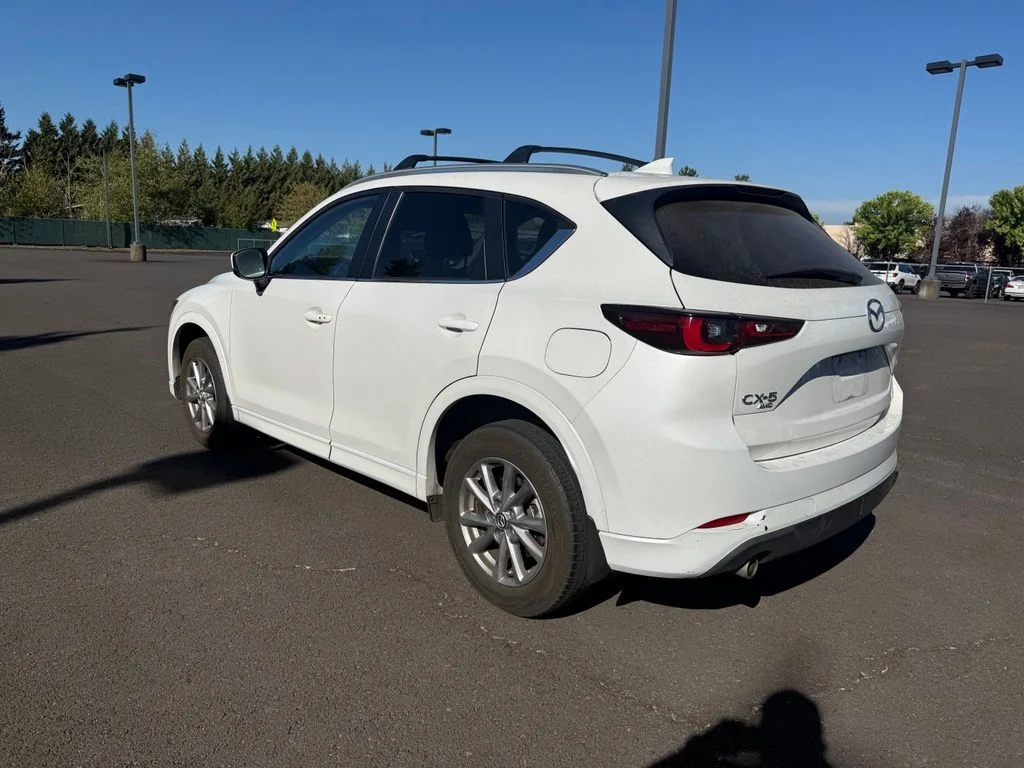Used 2024 Rhodium White Metallic Mazda 2.5 S Preferred Package One-Owner image 5