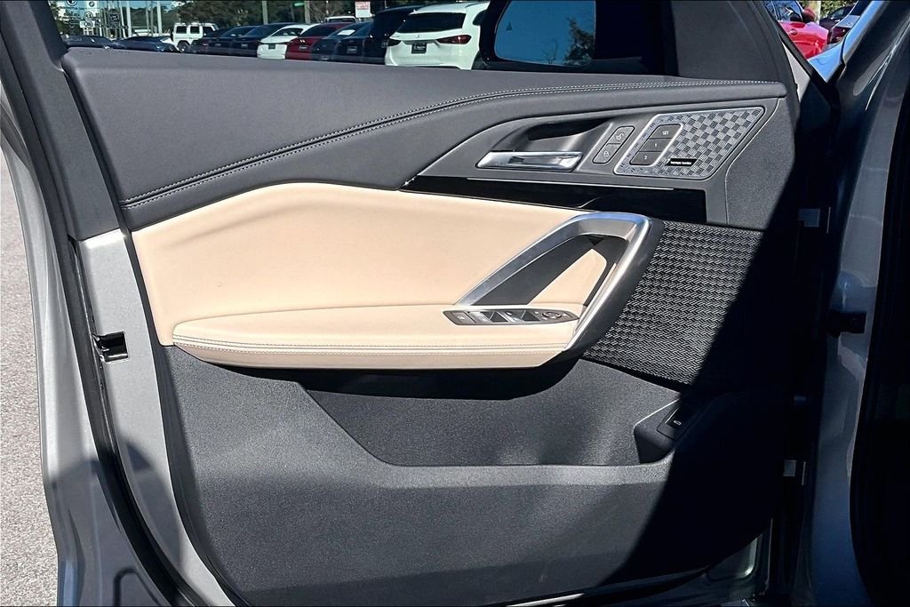 2025 BMW X1 XDrive28i - Photo 13