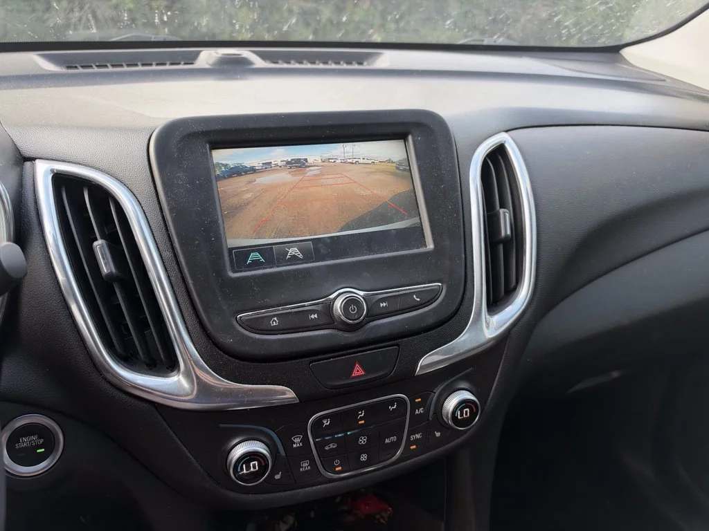 2018 Chevrolet Equinox LT - Photo 3
