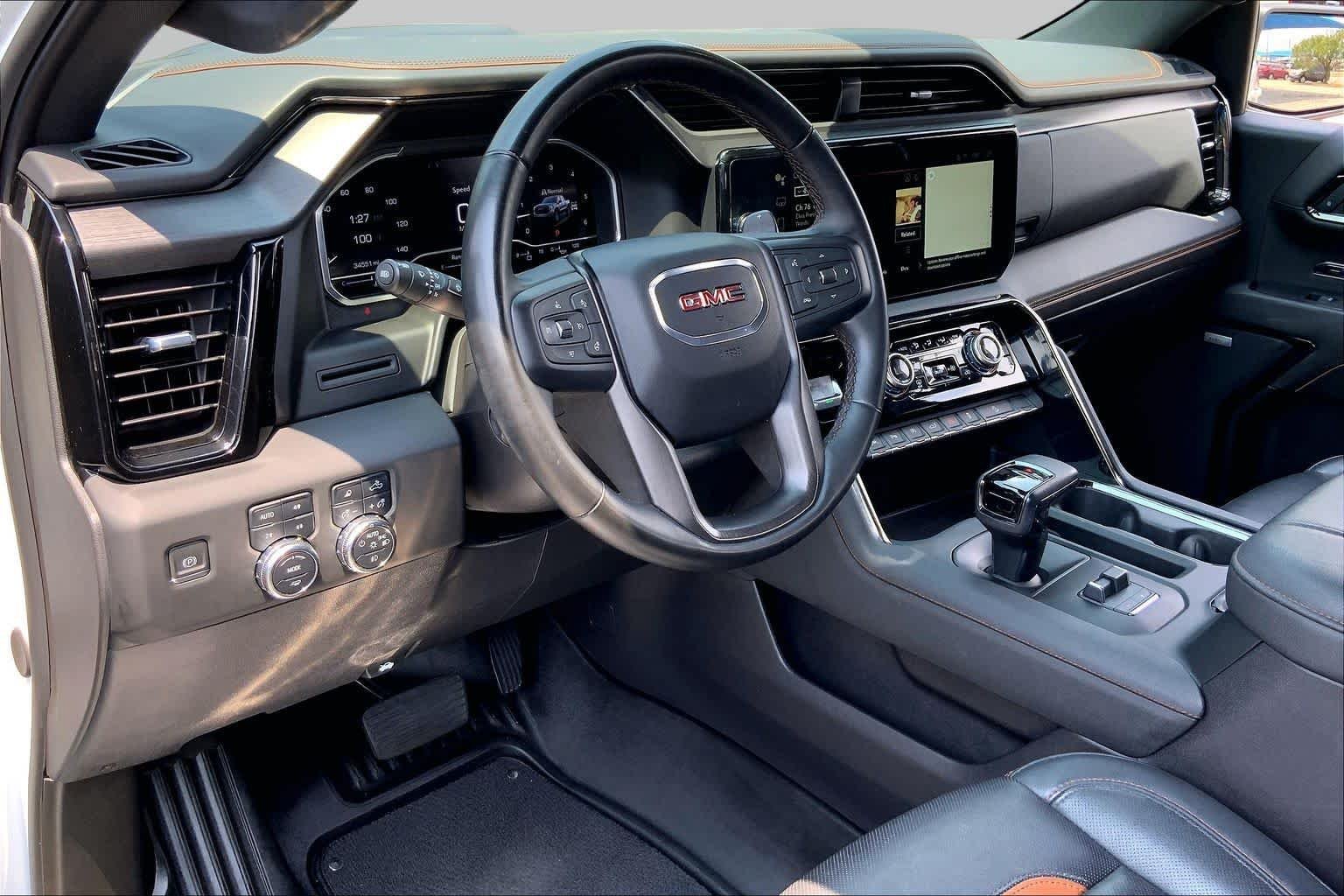 Used 2024 Summit White GMC AT4 image 18
