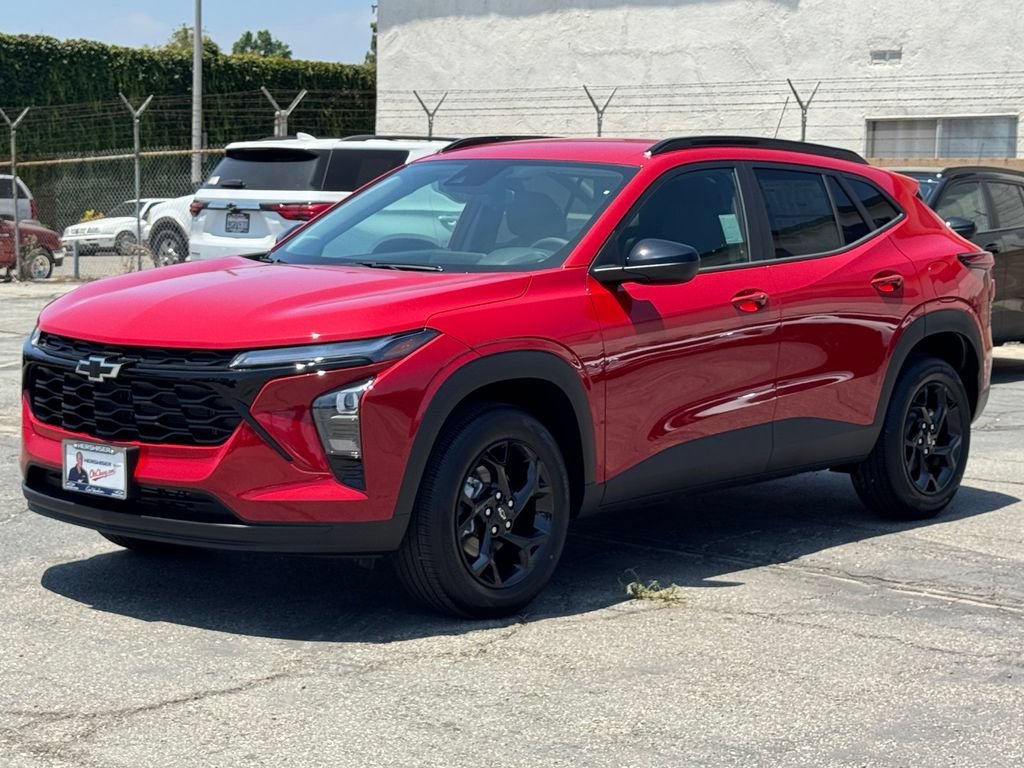 2026 Chevrolet Trax LT - Photo 3