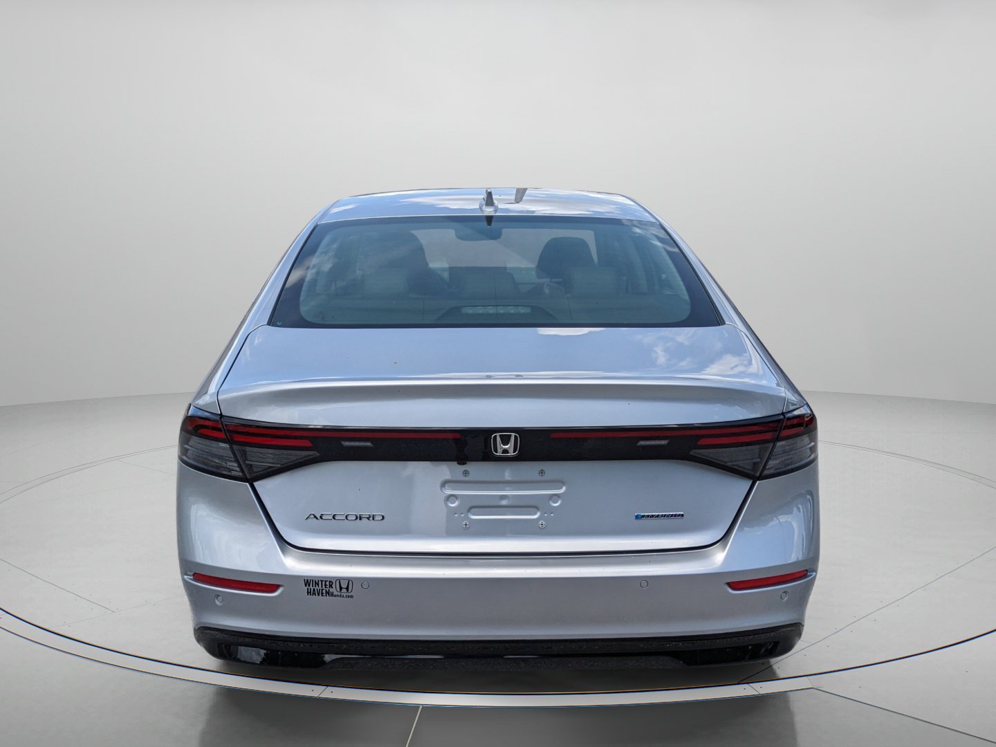 Used 2025 Solar Silver Metallic Honda EX-L image 5