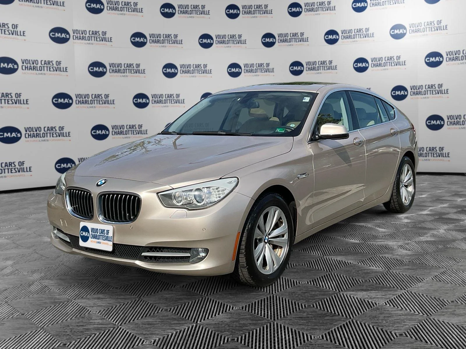 2013 BMW 5 Series 535i Gran Turismo's photo