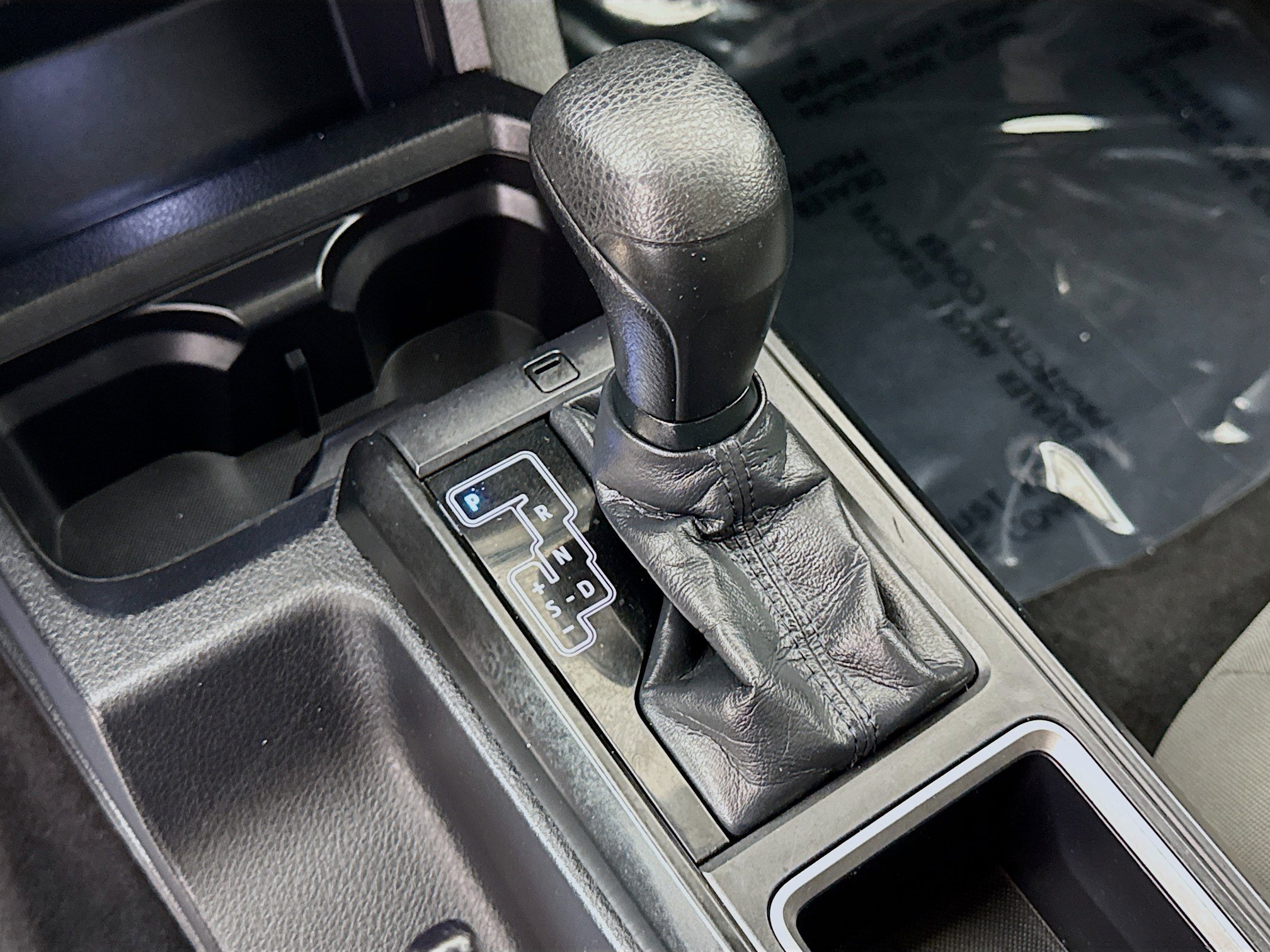 Used 2021  Toyota SR image 16