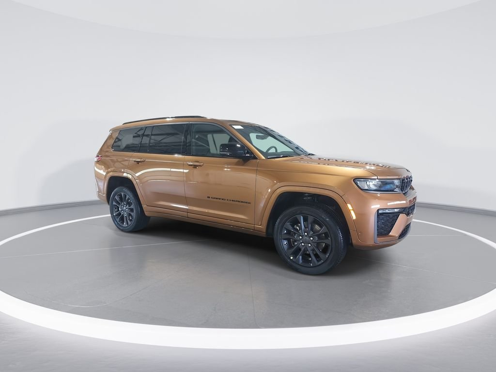 New 2026 Copper Shino Metallic Clear-Coat Exterior Paint Jeep Limited image 2