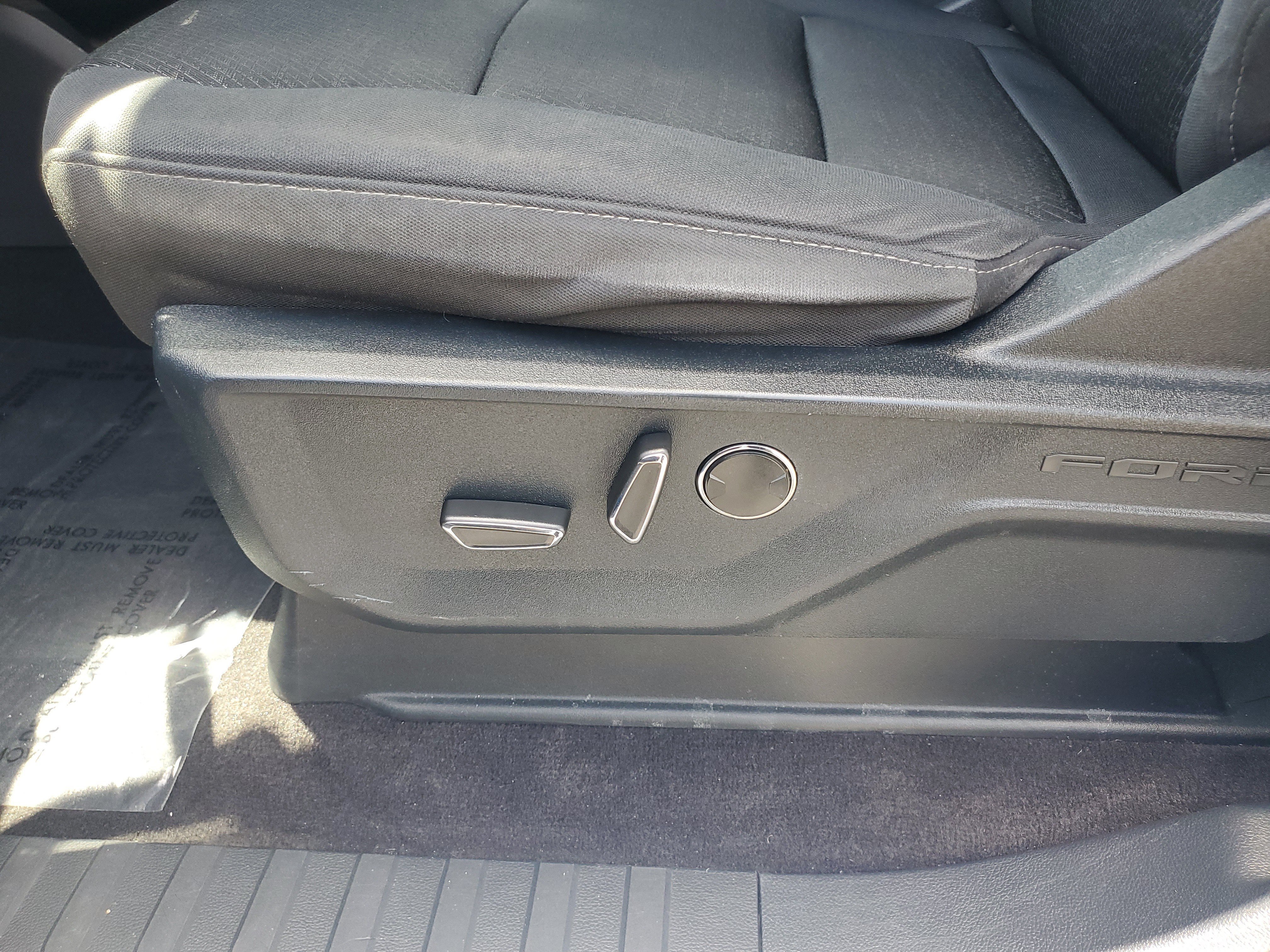 Used 2021 Blue Metallic Ford XLT image 22
