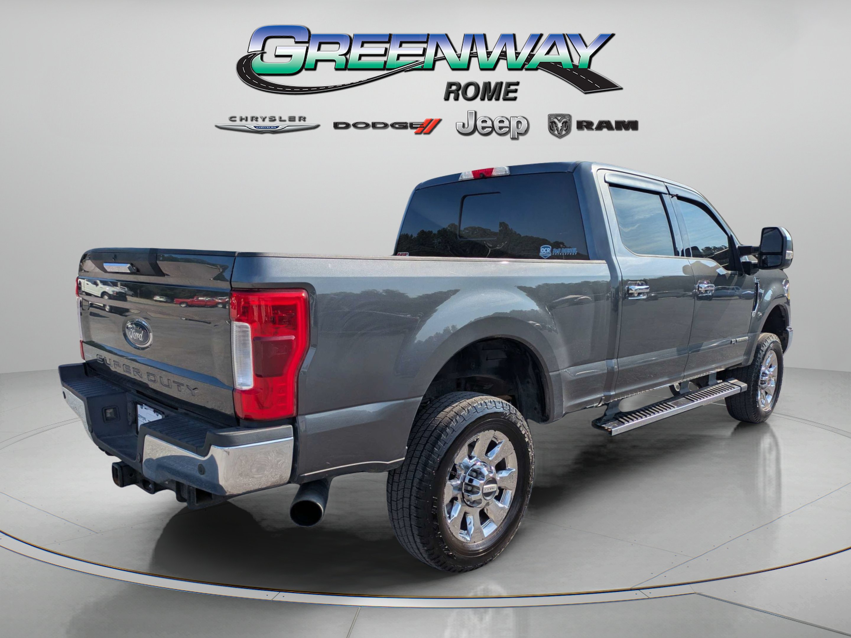 Used 2017 Magnetic Ford Lariat image 7