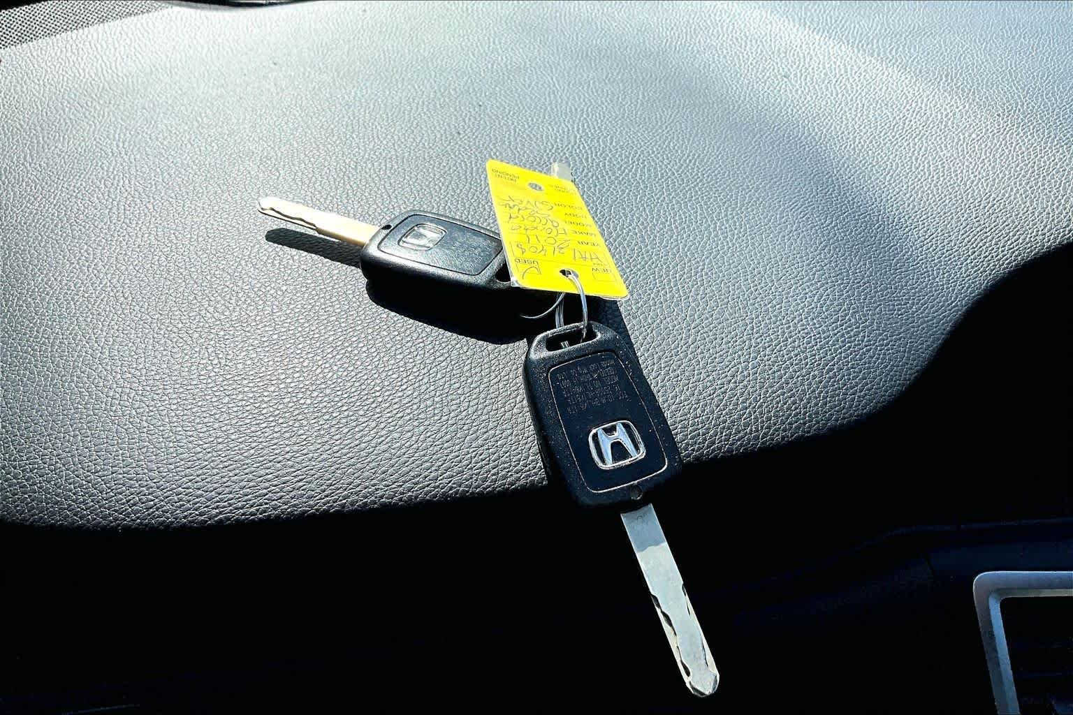 Used 2017 Modern Steel Metallic Honda LX image 14
