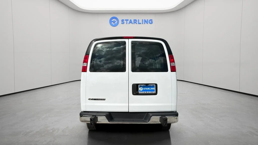 2025 Chevrolet Express Cargo Work Van - Photo 7