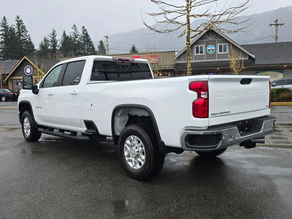 2026 Chevrolet Silverado 3500 HD LT - Photo 7