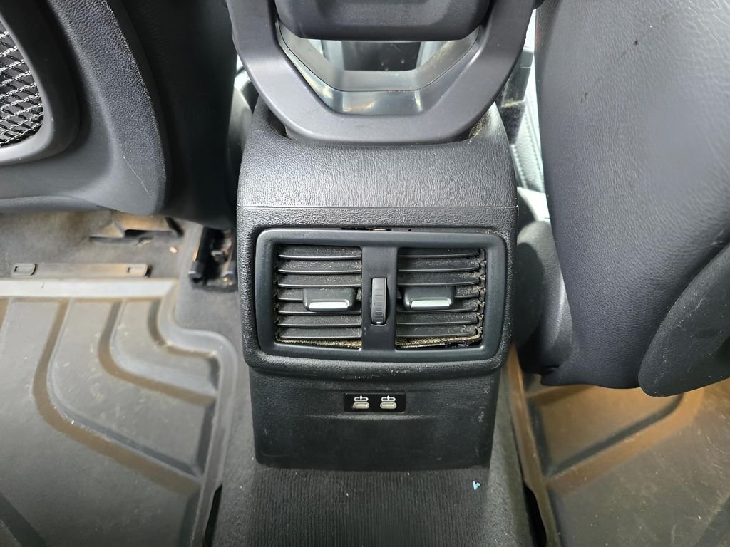Used 2018 Black Sapphire Metallic BMW xDrive28i image 10