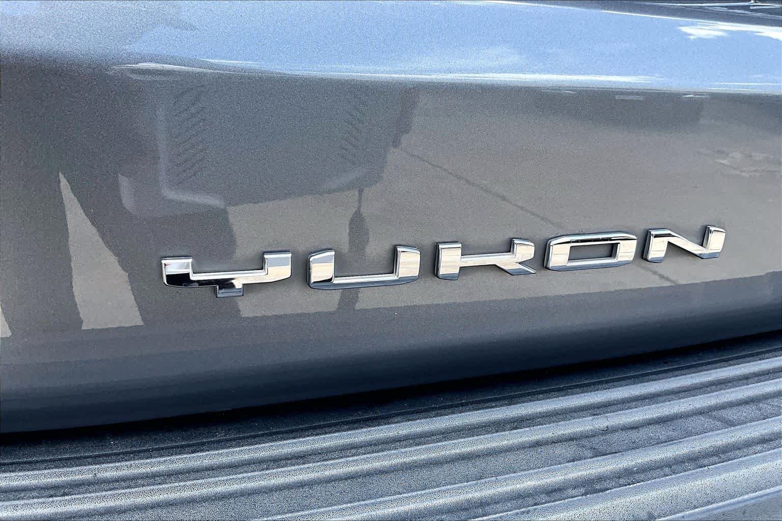Used 2021 SATIN STEEL METALLIC GMC Denali image 31