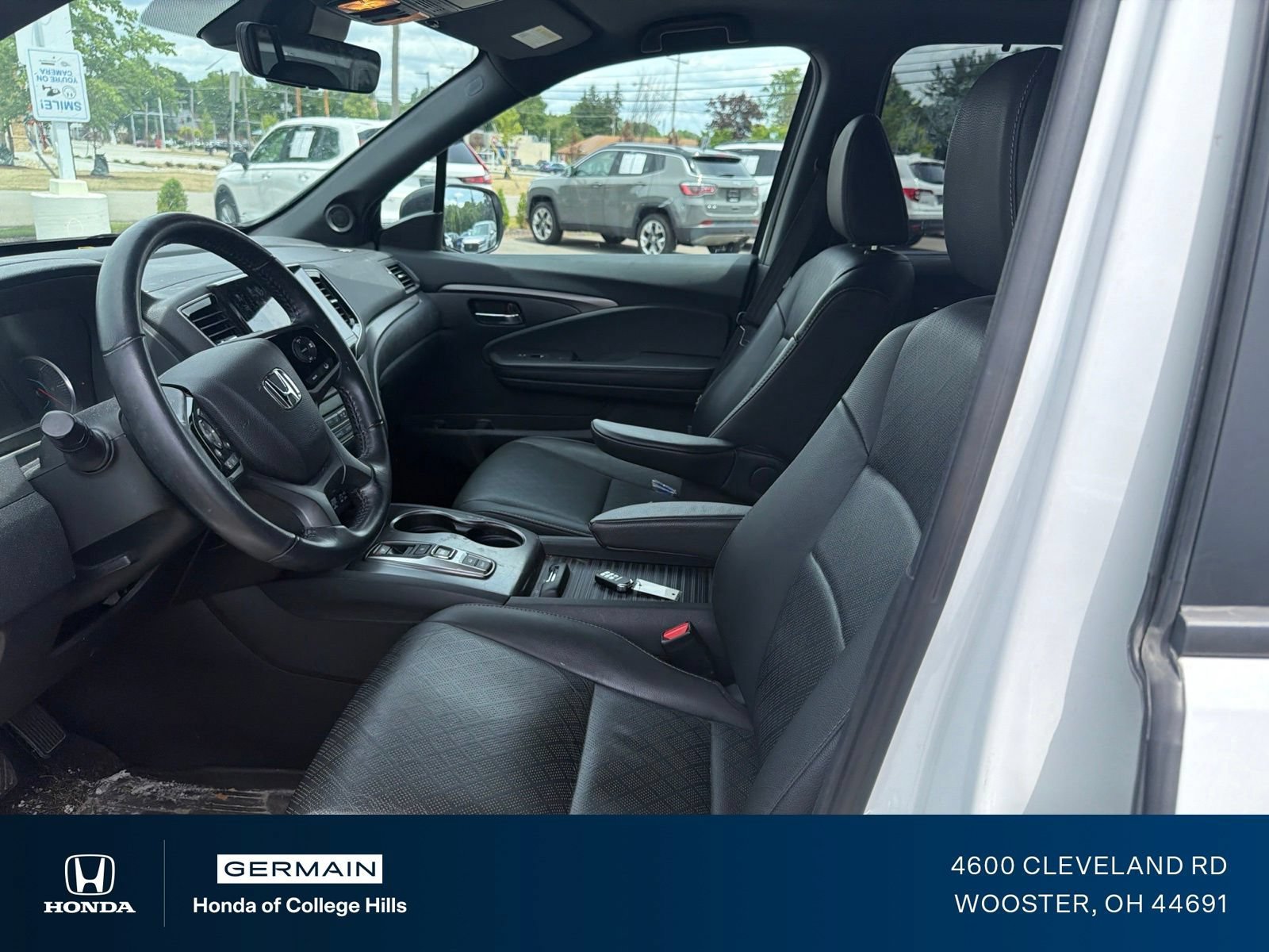 Certified Used 2021 Platinum White Pearl Honda AWD EX-L image 39