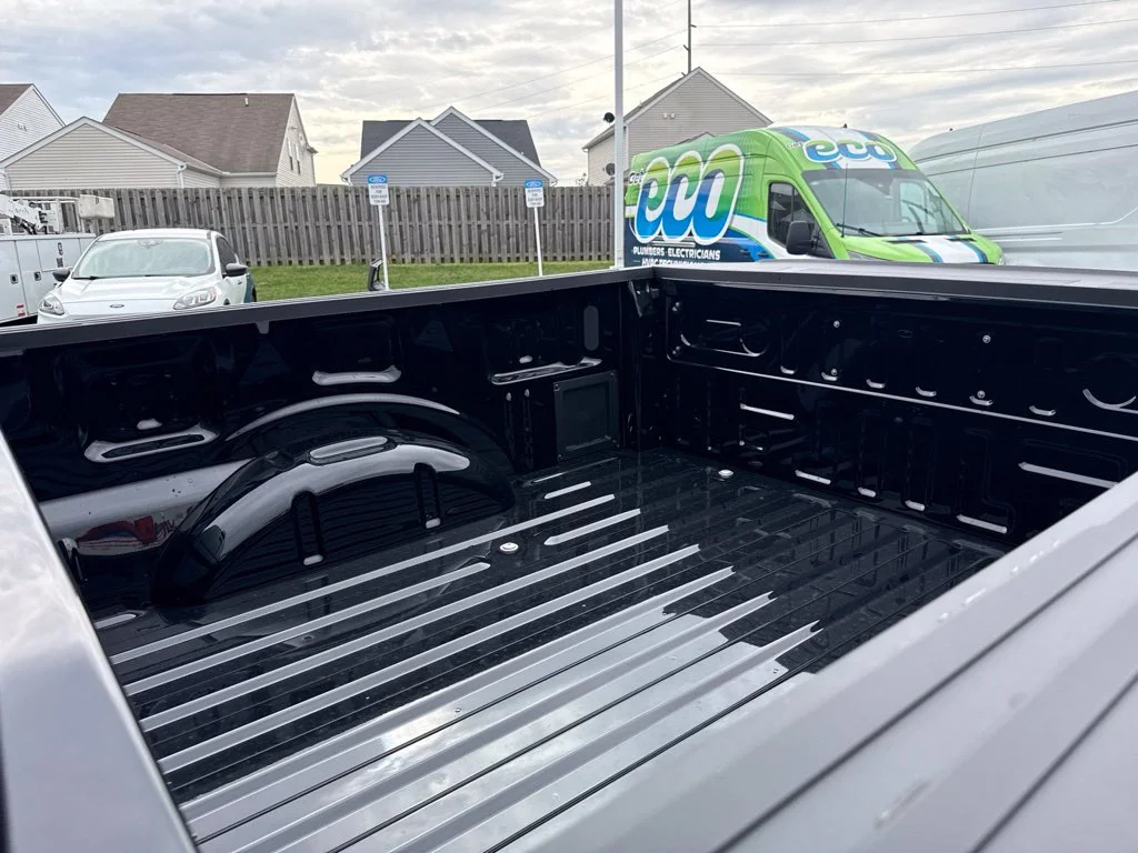 New 2026 Agate Black Metallic Ford XLT image 13