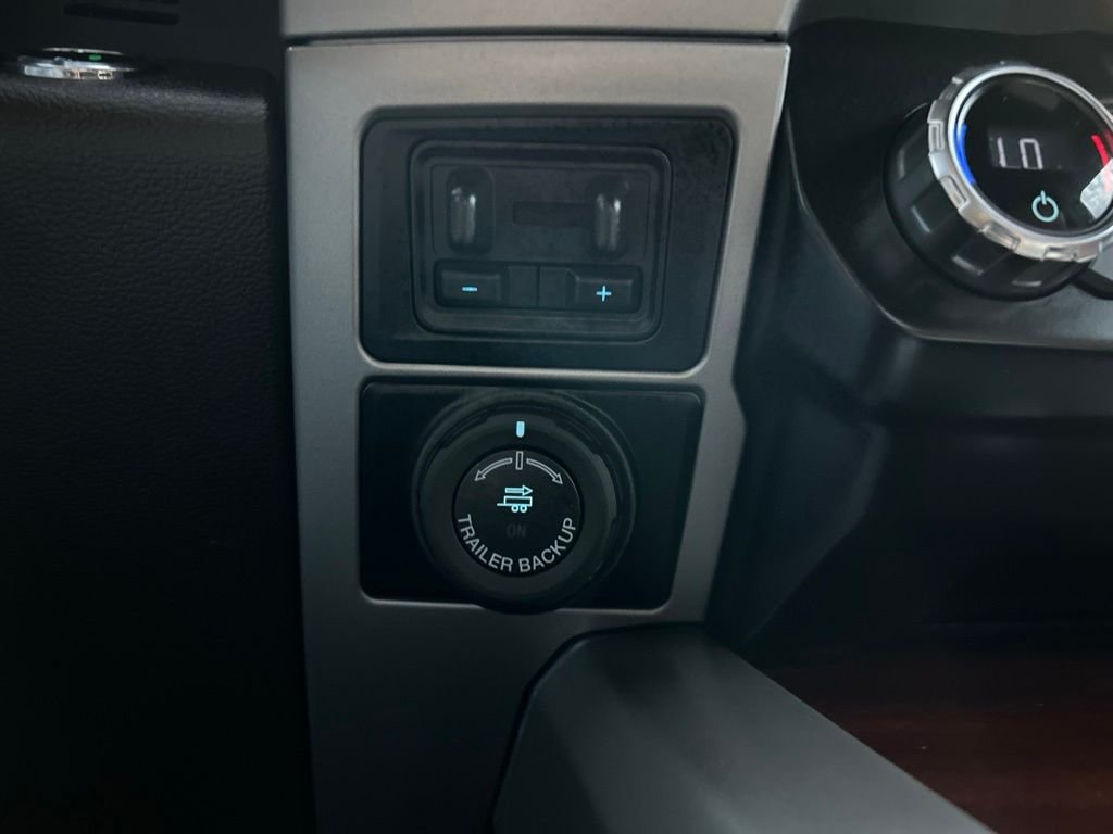 Used 2022 Black Metallic Ford King Ranch image 25