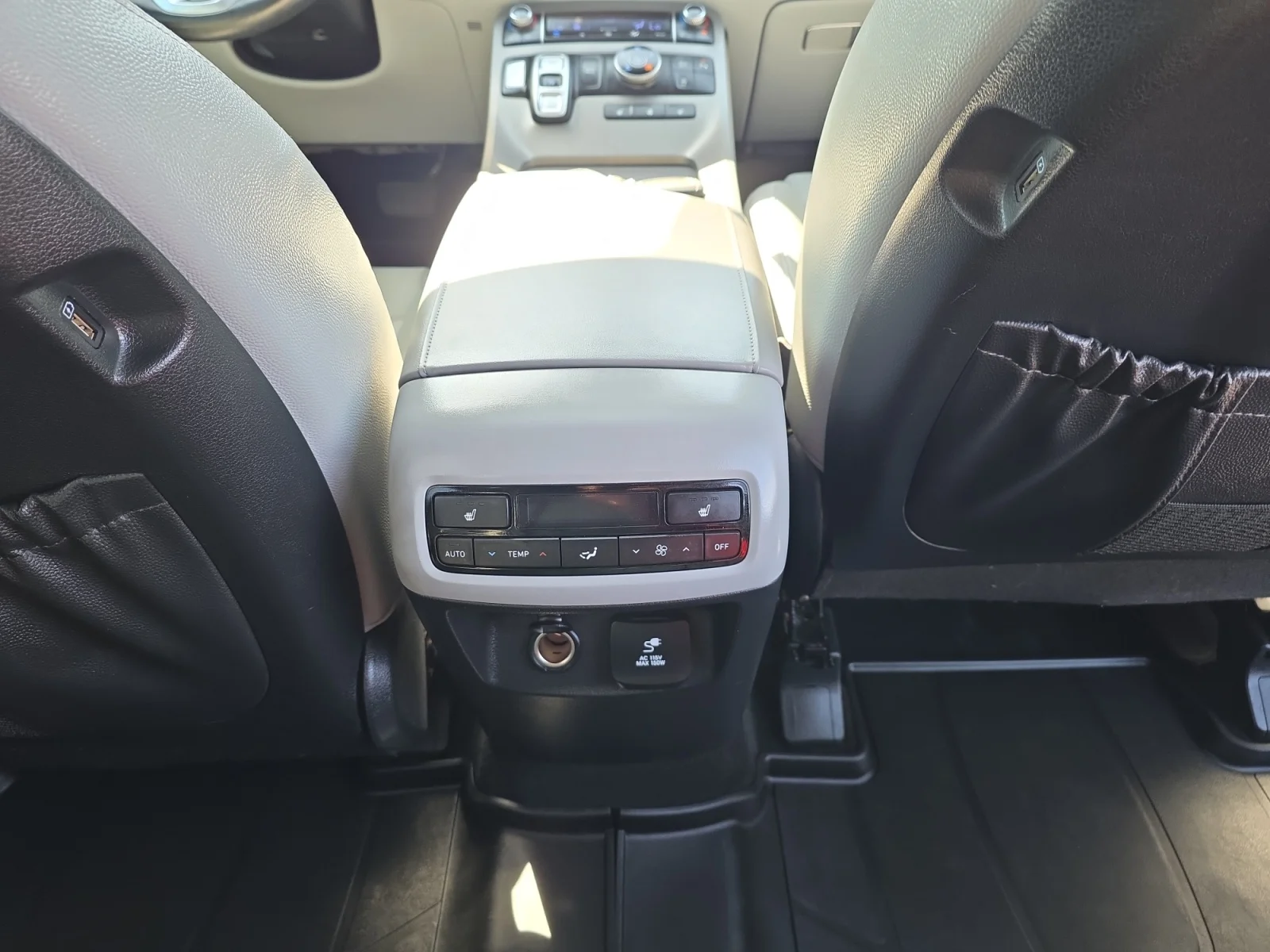 Used 2021 Moonlight Cloud Hyundai SEL image 15