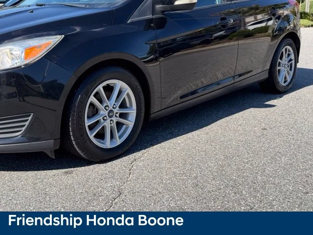 Used 2017 Black Ford SE image 9