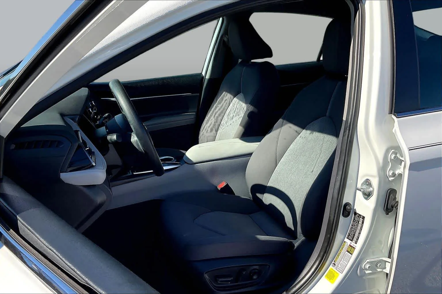 Used 2024 Ice Cap Toyota LE image 8