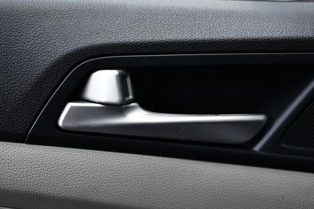 Used 2020 Magnetic Force Metallic Hyundai Value image 15