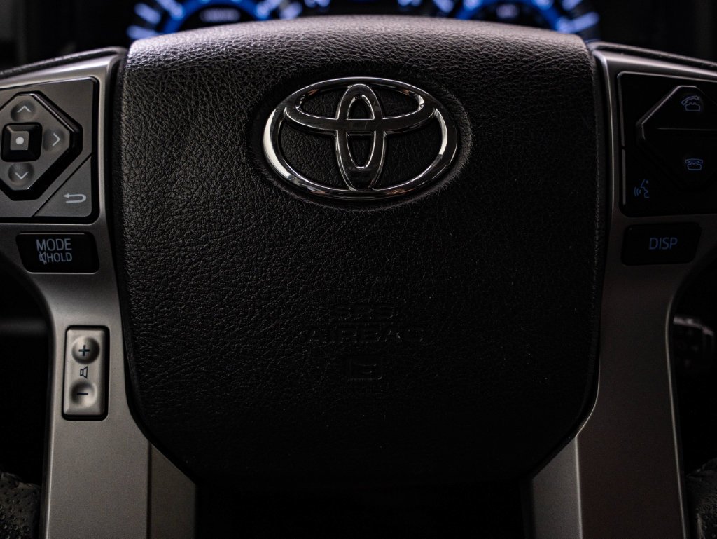 Used 2019 Midnight Black Metallic Toyota Limited image 29