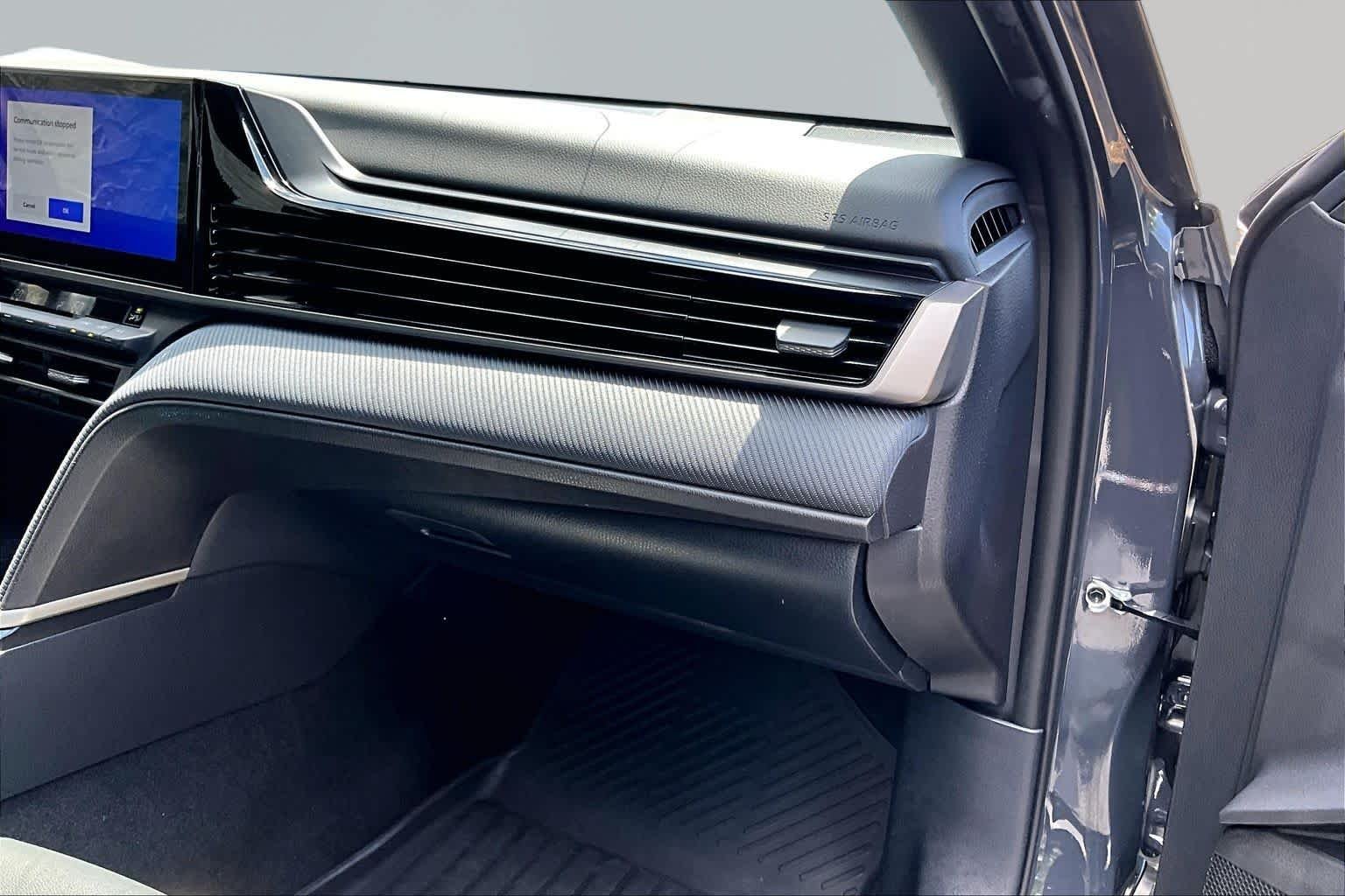 Used 2025 Underground Toyota SE image 19