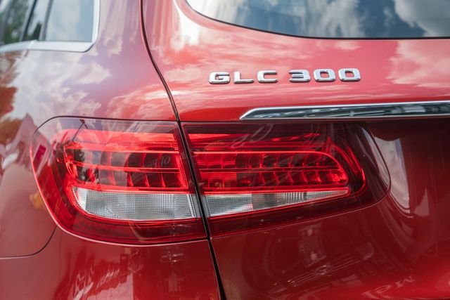 Used 2019 designo Cardinal Red Metallic Mercedes-Benz GLC 300 image 7
