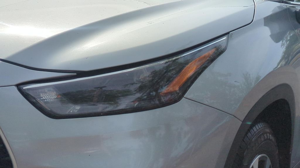 Certified Used 2024 Silver Toyota XLE image 26