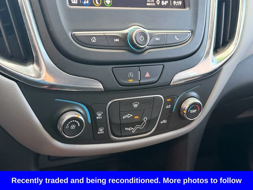 Used 2022 White Chevrolet LS image 18