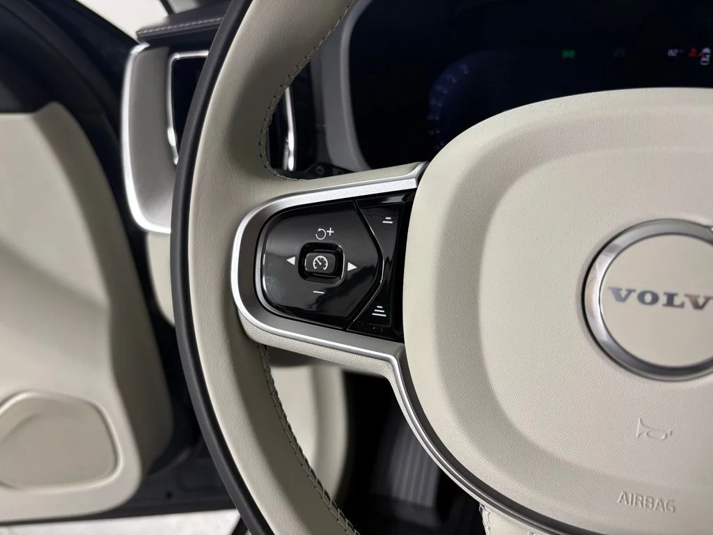 New 2026 Denim Blue Metallic Volvo Ultra image 21