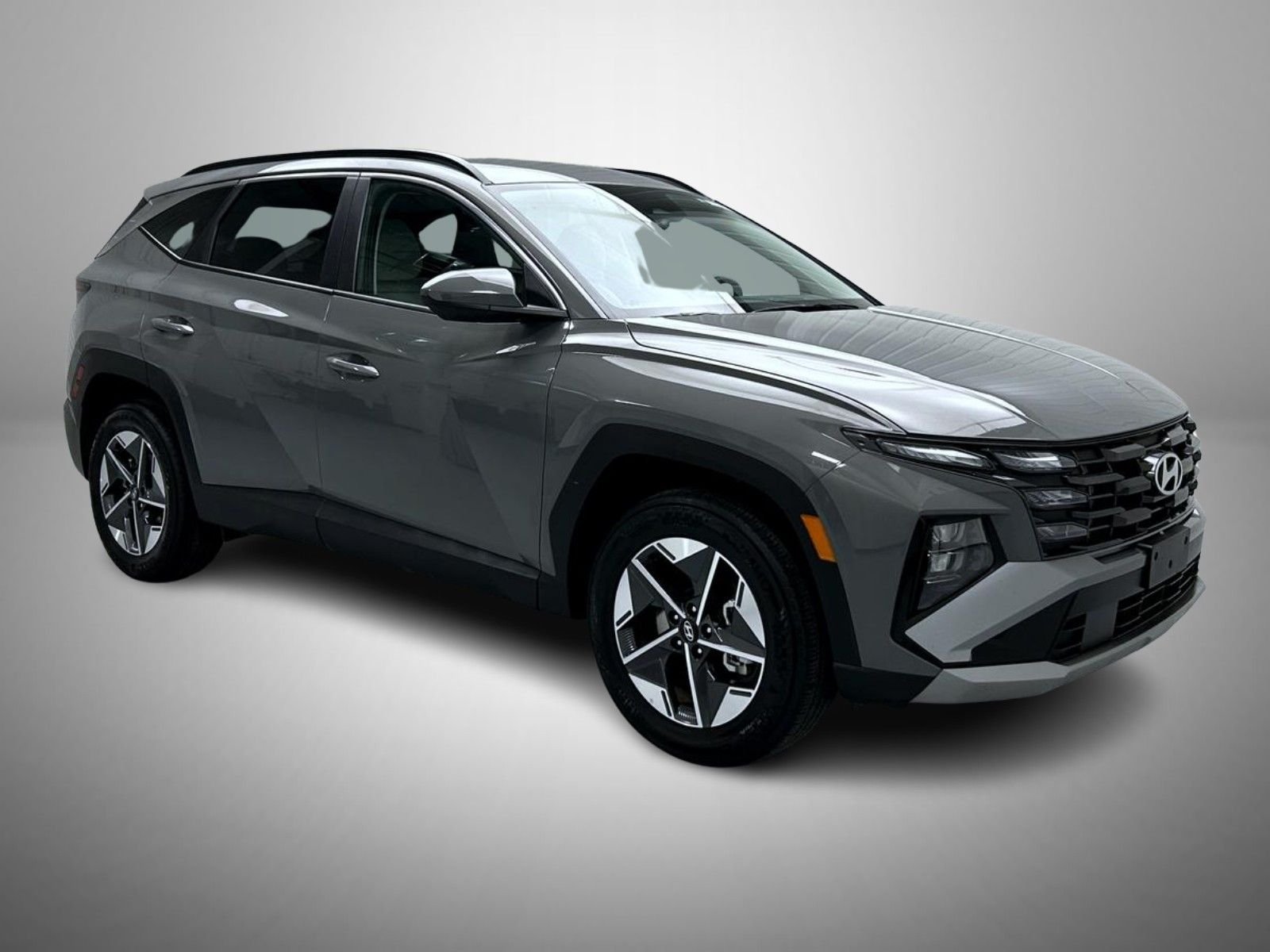 Used 2025 Gray Hyundai SEL image 3