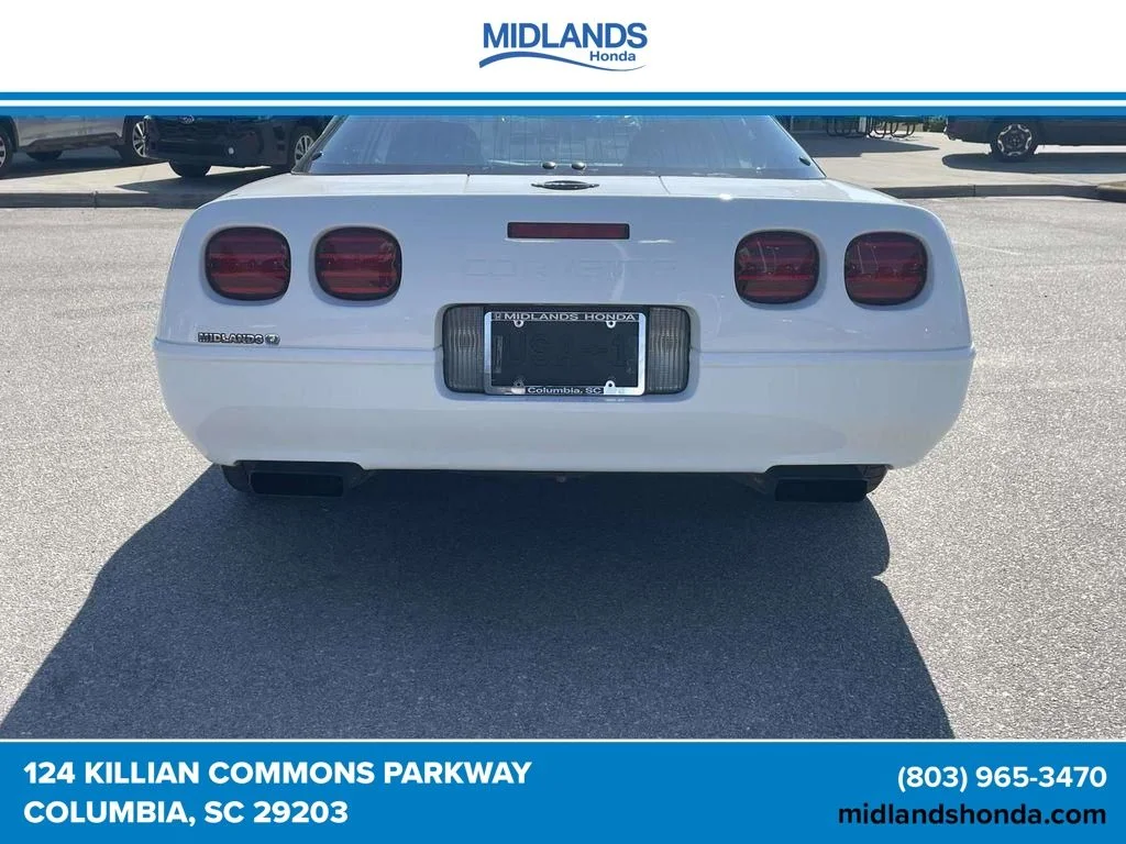 Used 1995 White Chevrolet Base image 5