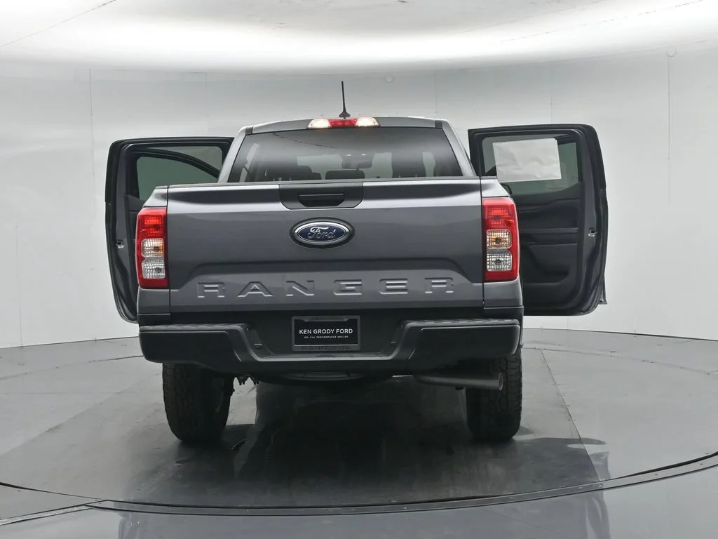 New 2026 Carbonized Gray Metallic Ford XL image 27