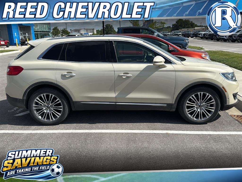 2016 Lincoln MKX Reserve AWD's photo