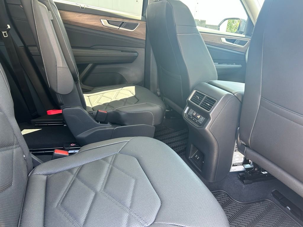 New 2026 Gray Volkswagen SE w/Technology image 36