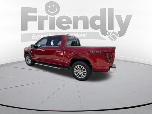 Used 2025 Rapid Red Metallic Tinted Clearcoat Ford Lariat image 3