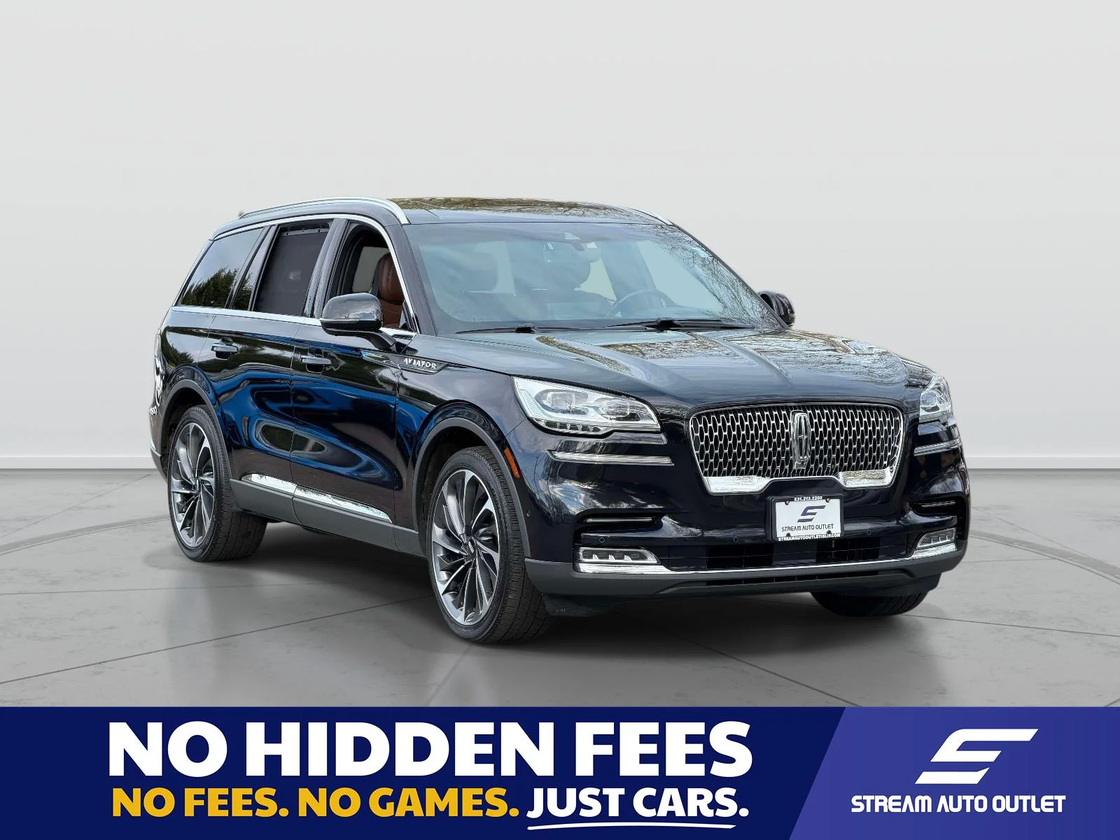 Used 2020 Black Lincoln Reserve image 1