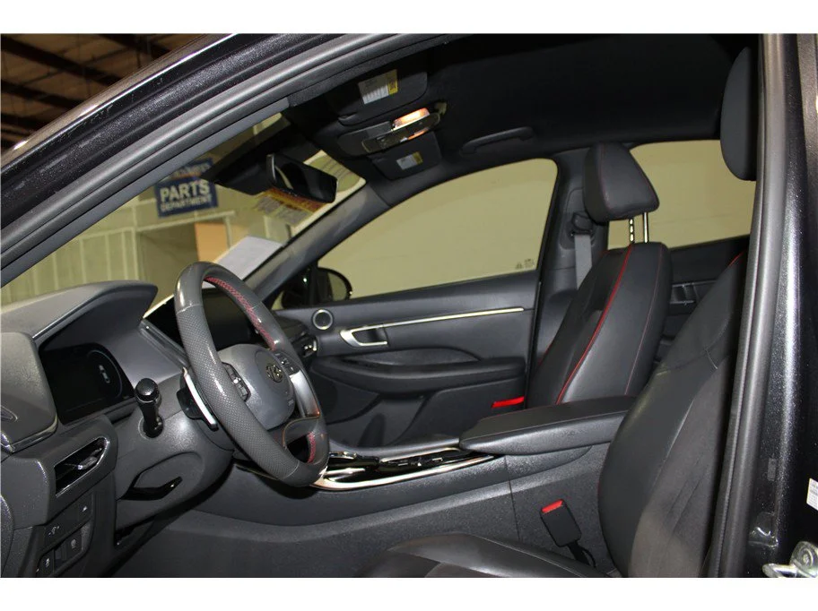 Used 2021 Portofino Gray Hyundai SEL Plus image 10