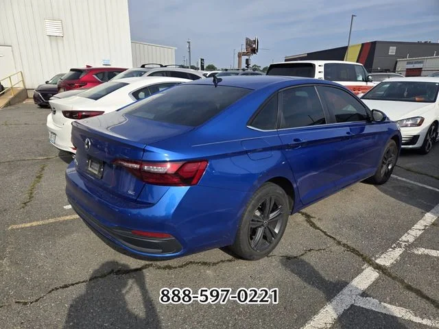 Used 2024 Blue Volkswagen 1.5T SE image 6