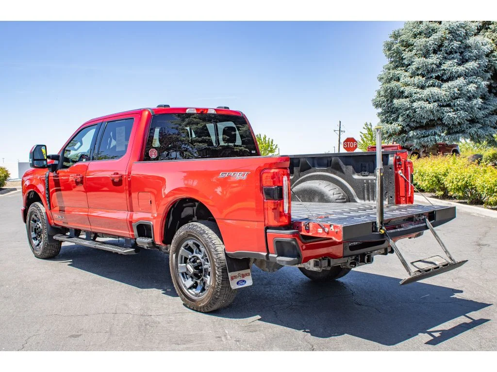 Used 2023 Rapid Red Metallic Tinted Clearcoat Ford LARIAT image 13