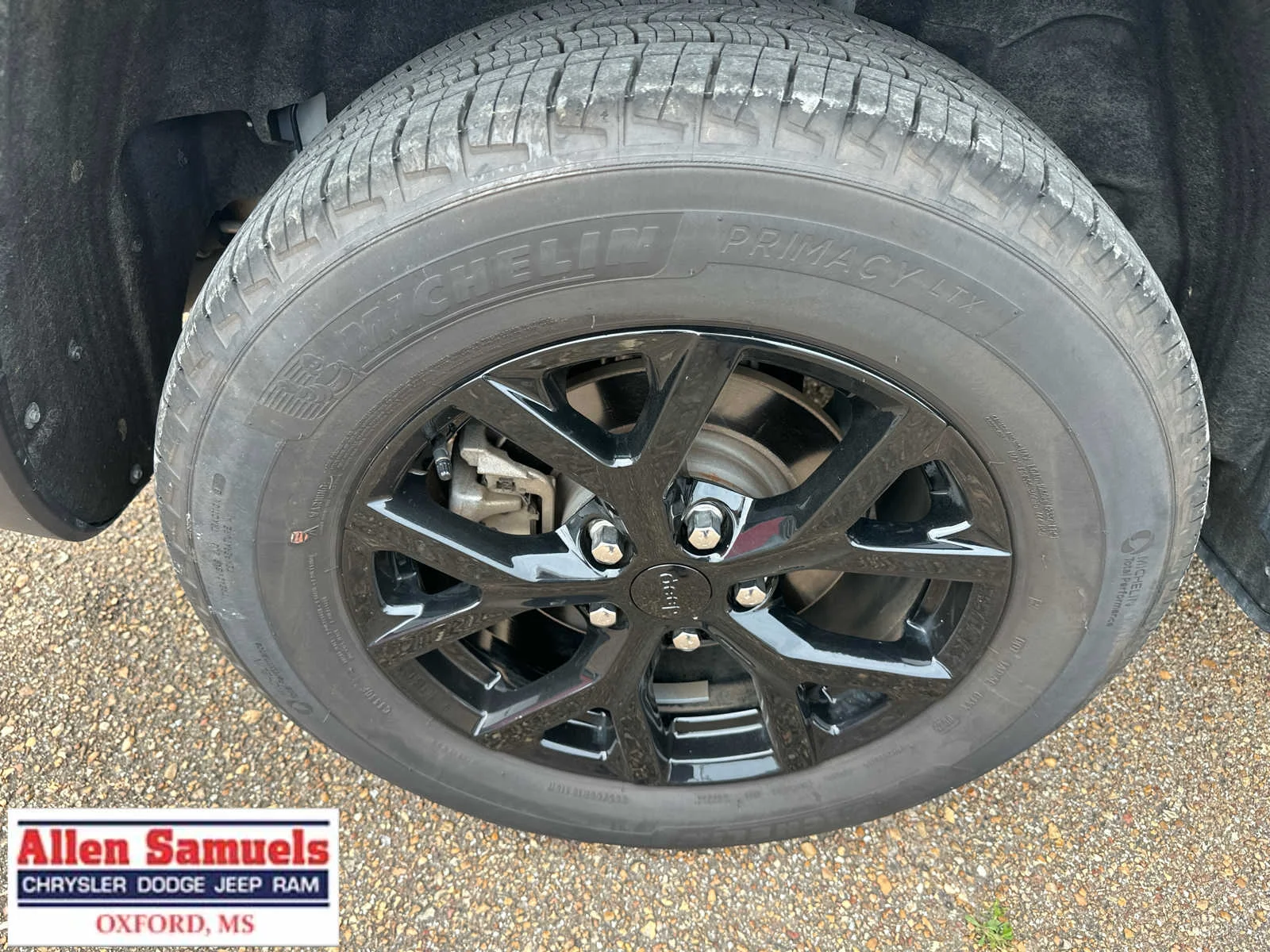 Used 2025 Bright White Clearcoat Jeep Altitude image 45