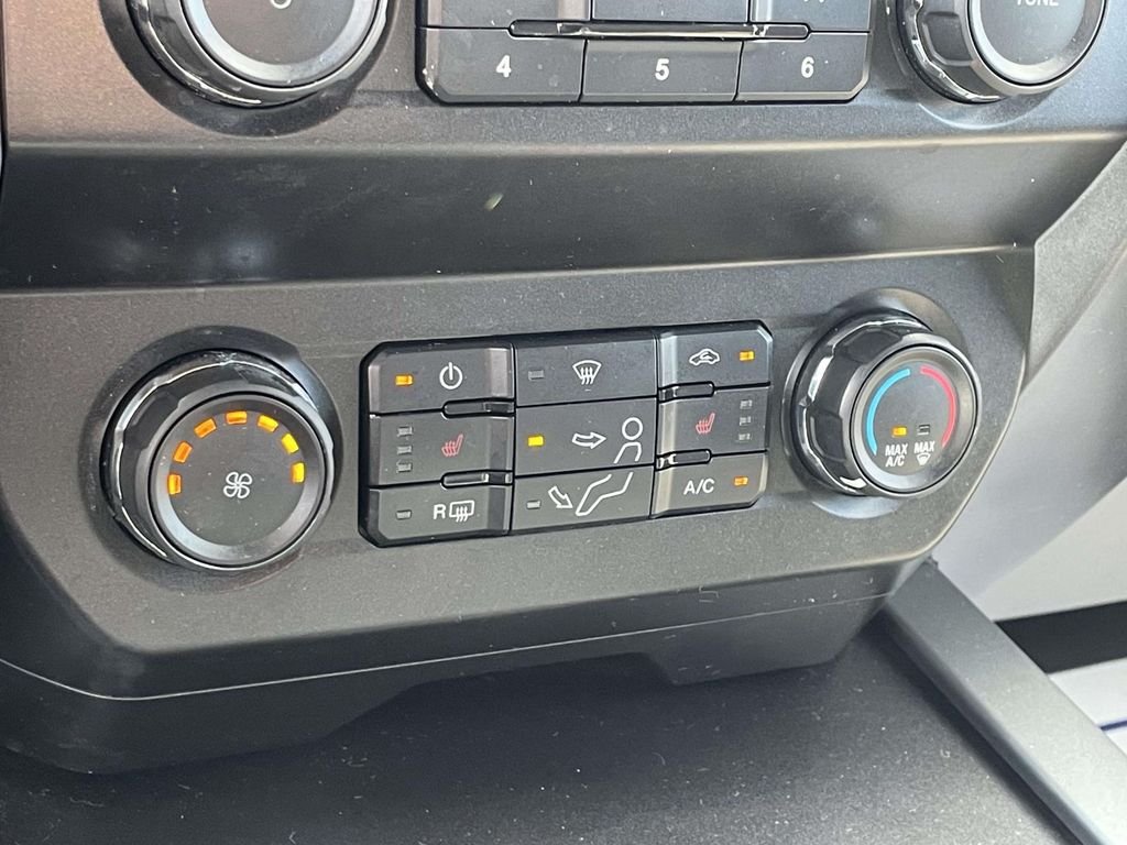 Used 2021 Silver Ford XLT image 30