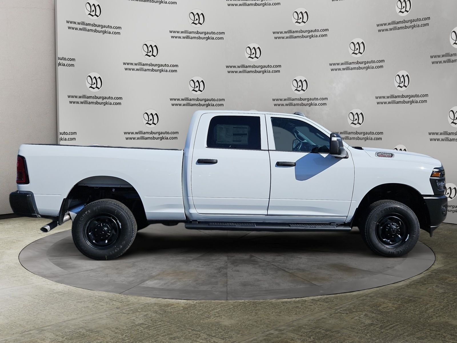 New 2026 Bright White Clearcoat RAM Tradesman image 6