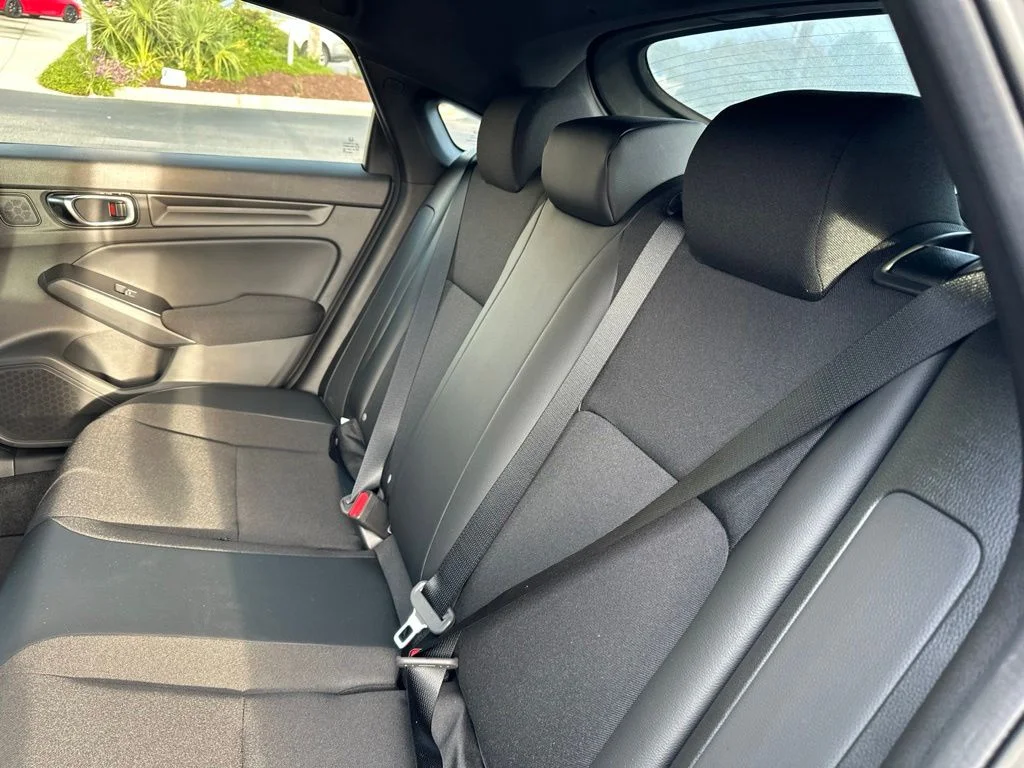 2026 Honda Civic Hatchback Sport - Photo 14