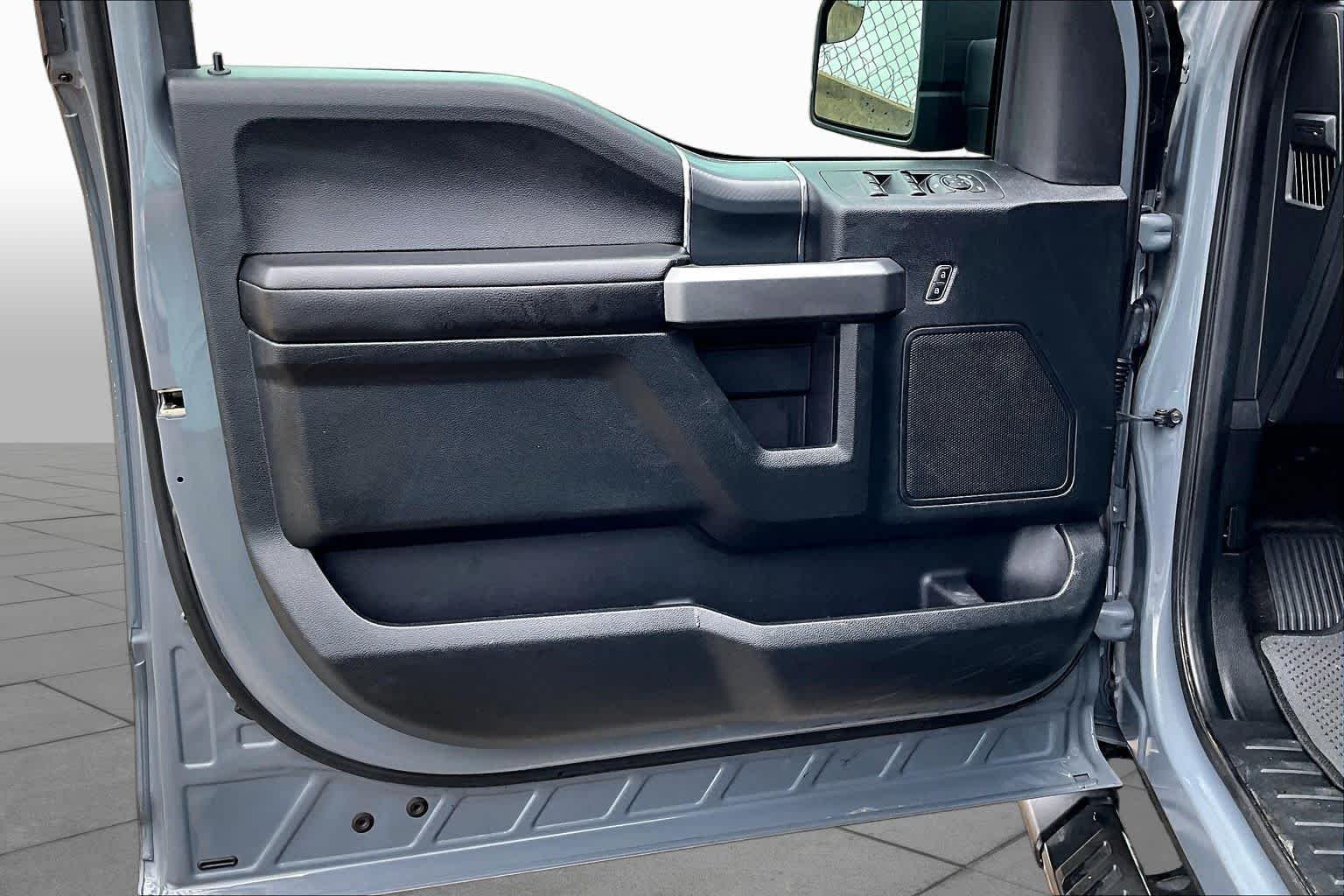 Used 2019 Abyss Gray Metallic Ford XLT image 22
