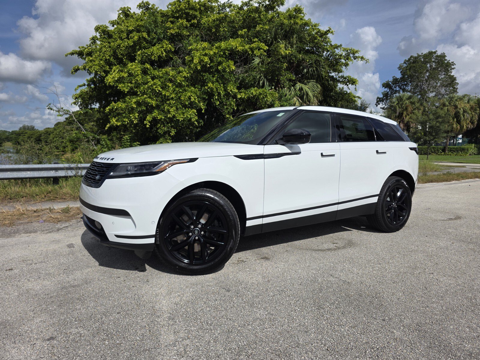 2026 Land Rover Range Rover Velar
