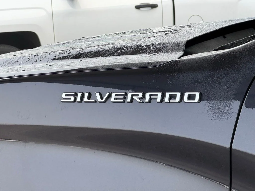 Used 2024 Gray Chevrolet LT image 5