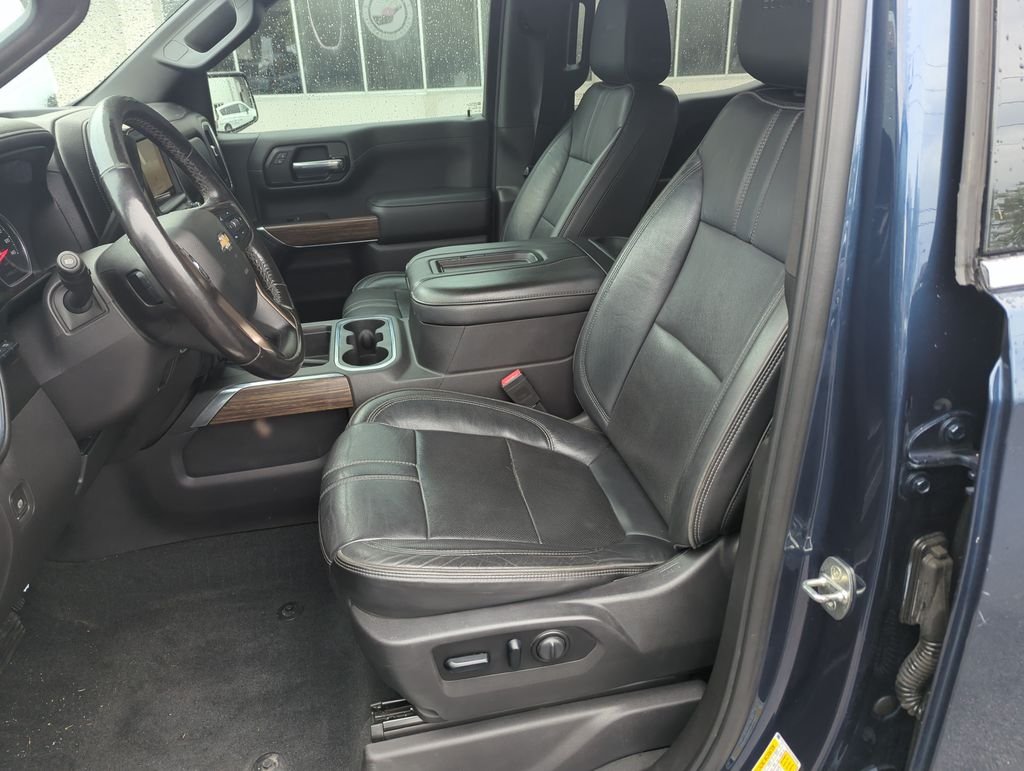Used 2020 Blue Chevrolet High Country image 10