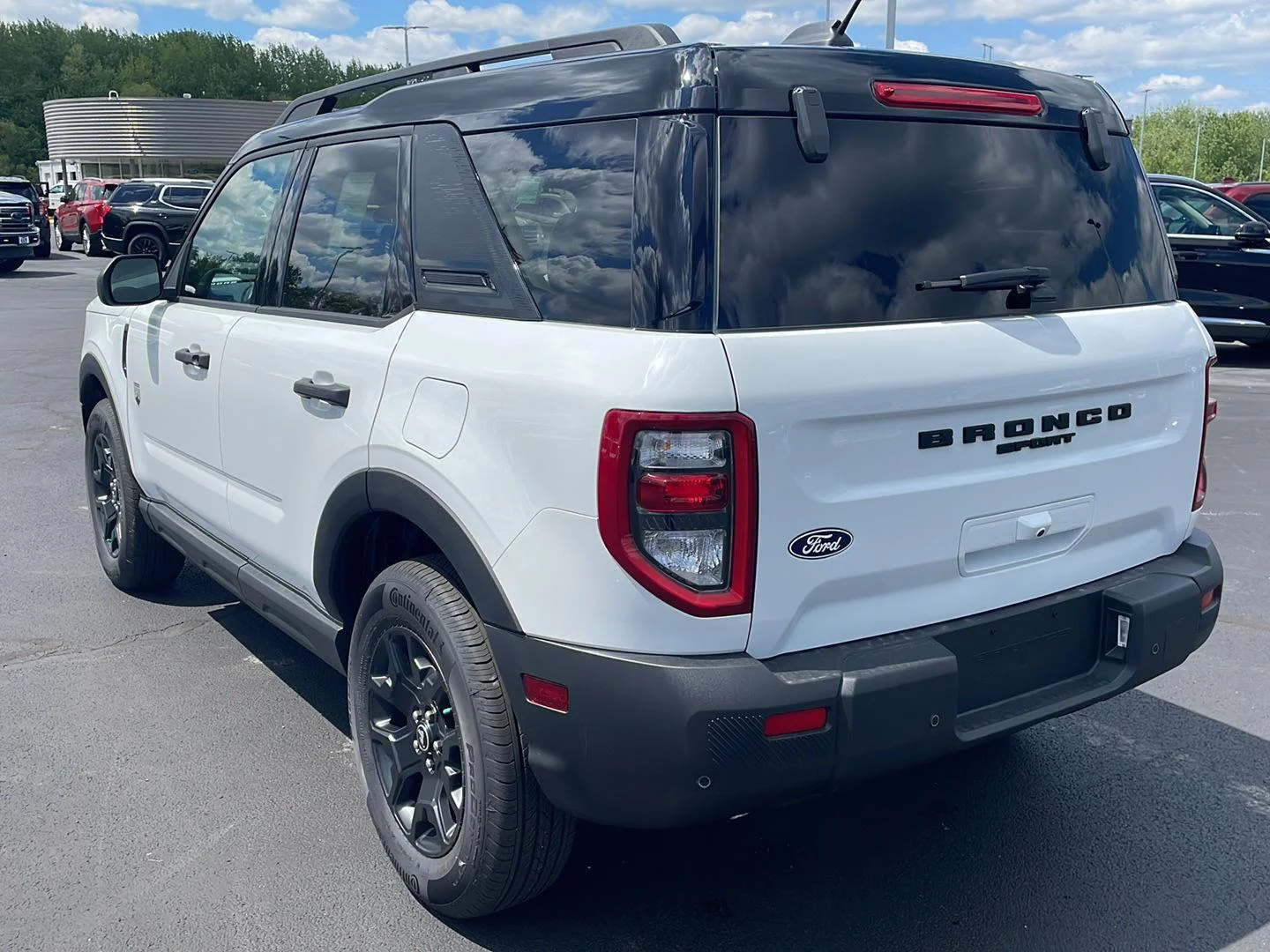 New 2026 Oxford White Ford Big Bend image 3