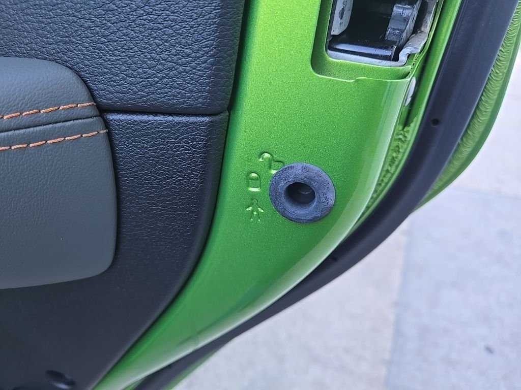 New 2026 Mojito Exterior Paint Jeep Mojave image 84